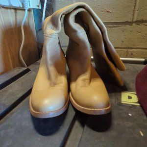 miu miu Italian leather women's boots size 37 1/2